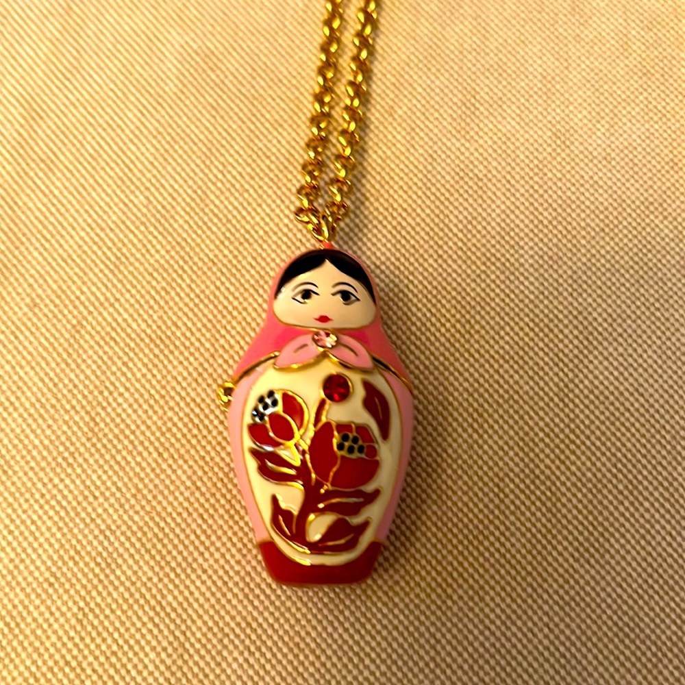 Gently Used Kate Spade Russian Doll Necklace